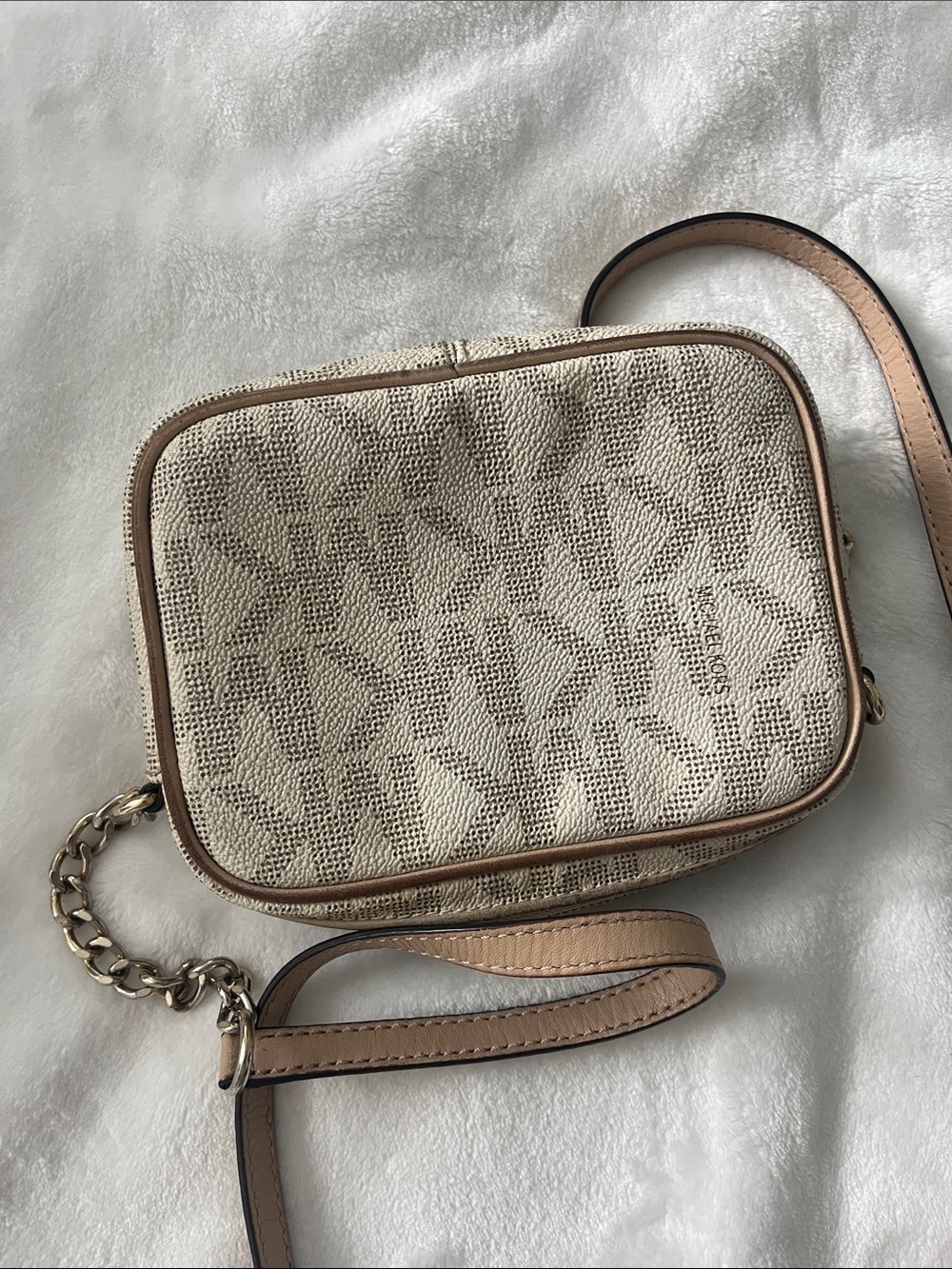 Michael Kors Beige/Tan MK Logo Tote, Crossbody & Wallet Set - Picture 8 of 15